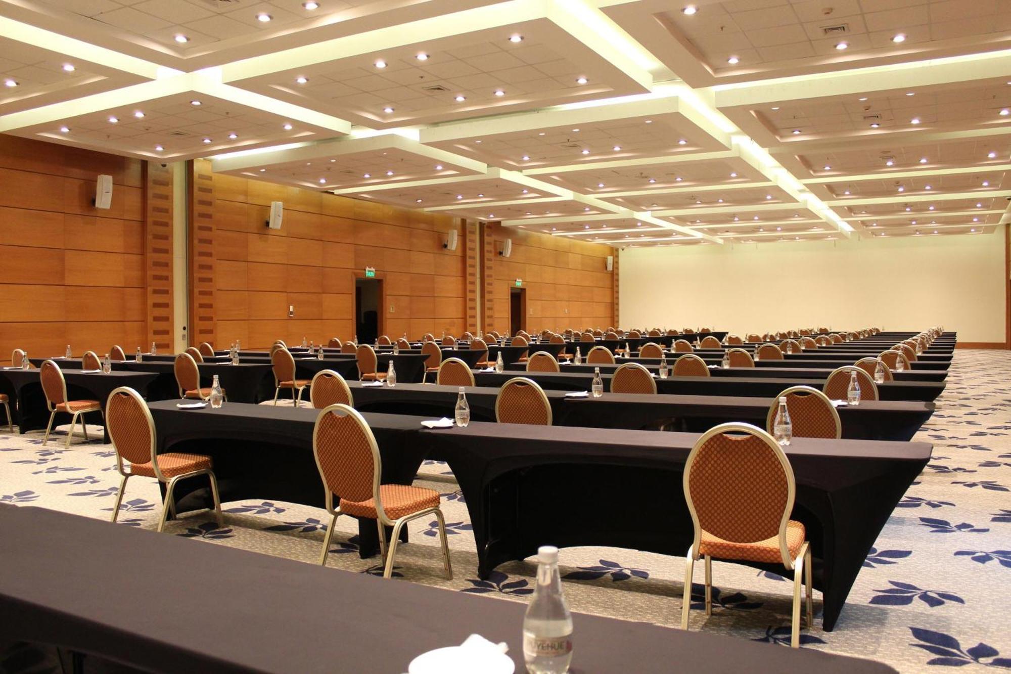 Sheraton Miramar Hotel & Convention Center Vina del Mar Dış mekan fotoğraf The 2008 World Bank/IMF Annual Meetings