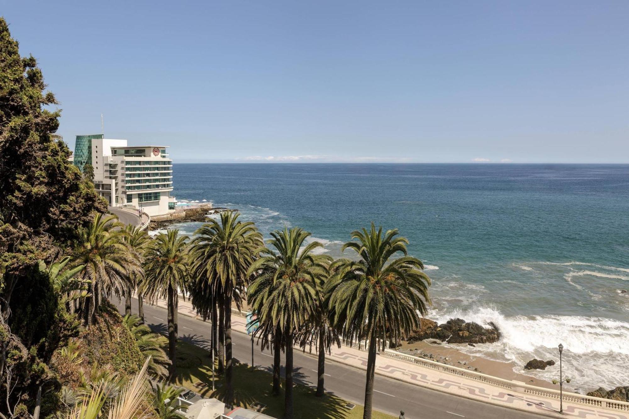 Sheraton Miramar Hotel & Convention Center Vina del Mar Dış mekan fotoğraf View of the coast of Vina del Mar